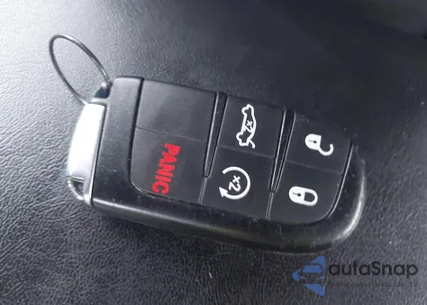 2022 Dodge Challenger R/T из США, поврежденный, VIN 2C3CDZBT2NH233902